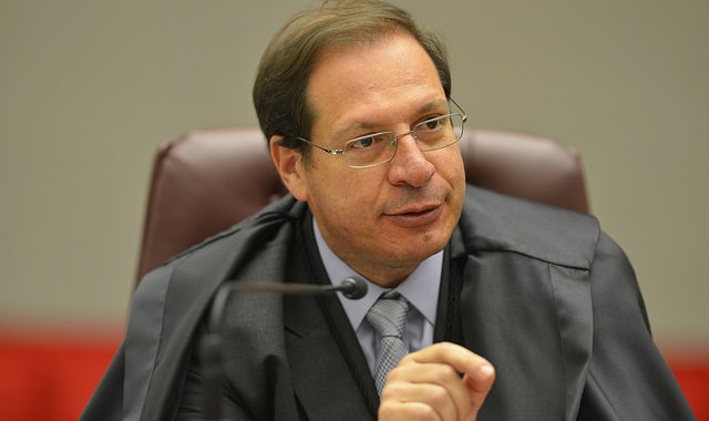 STJ garante liberdade de imprensa e afasta censura a notícias com críticas a agentes públicos