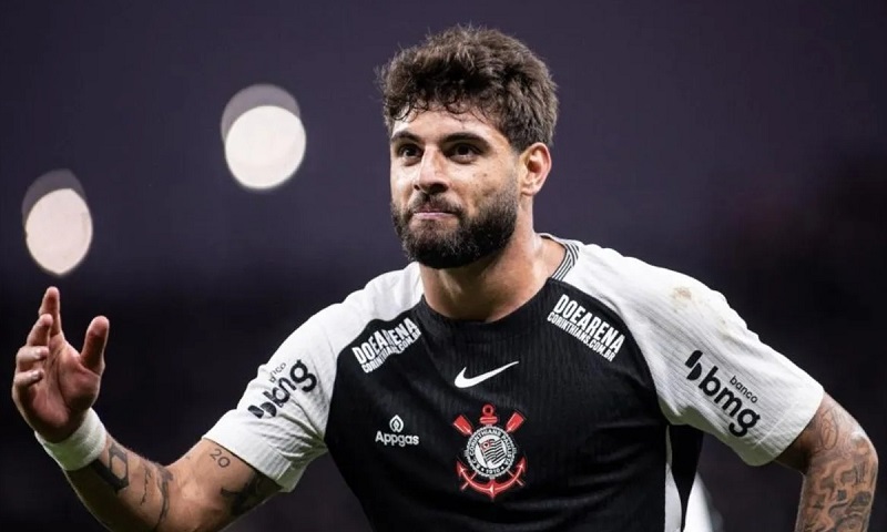 Yuri Alberto celebra volta ao Corinthians e prevê gol na Chapecoense de presente de aniversário
