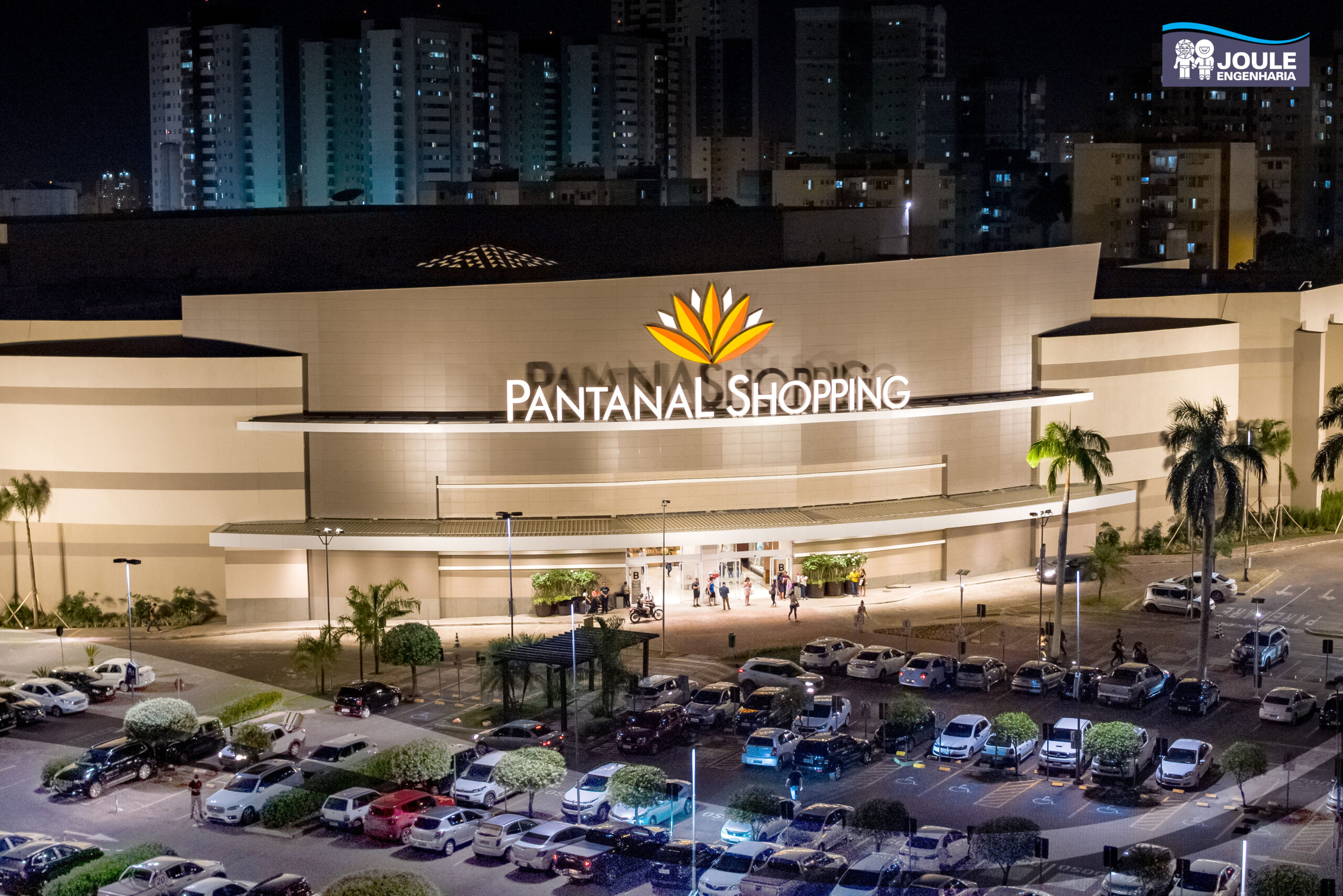 DESOCUPAR EM 15 DAS: restaurante no Pantanal Shopping é despejado em razão de inadimplemento locatício