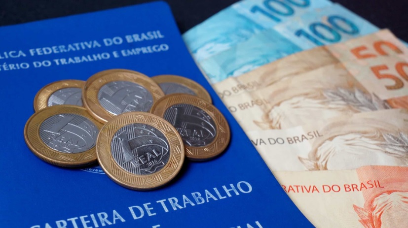 Novo salário mínimo em 2027: Projeção indica qual será o novo valor