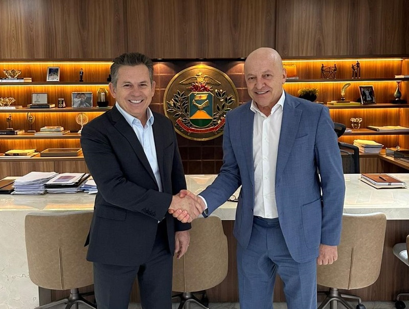 DECISÃO TOMADA: Mauro Mendes passa a faixa de governador para Otaviano Pivetta no dia 31 de março