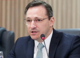 Eficiência, diálogo e modernização