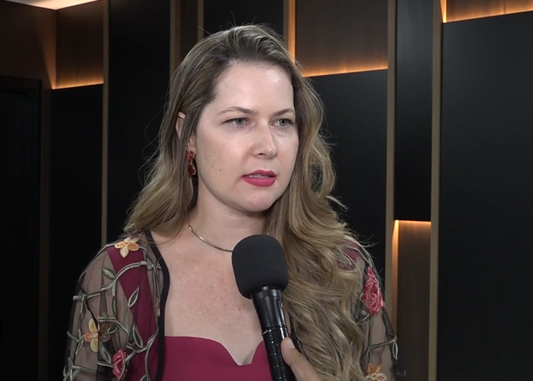 COMBATE À VIOLÊNCIA: “A família é a primeira ponta de apoio para mulheres que sofrem violência doméstica”, afirma delegada