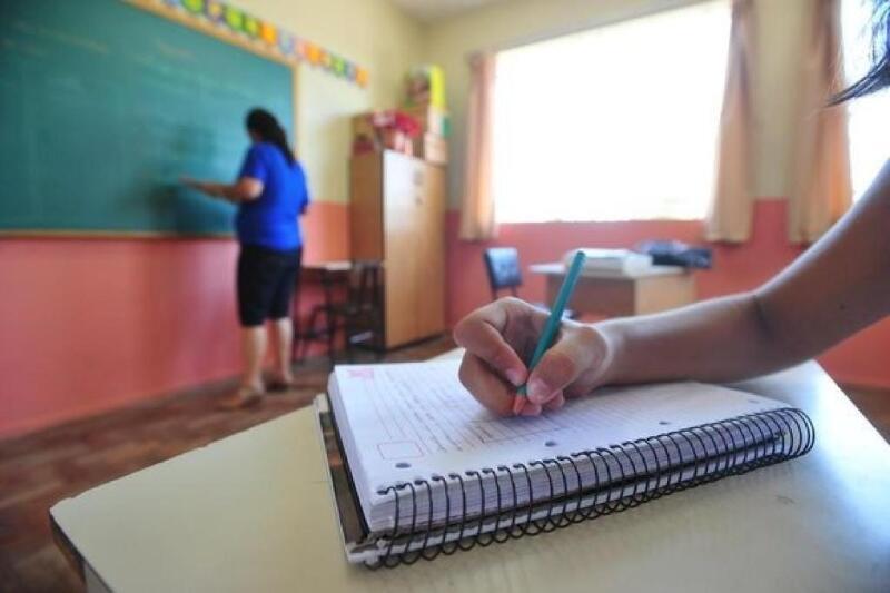 Modelo de educação pública em MT deixa estudantes para trás