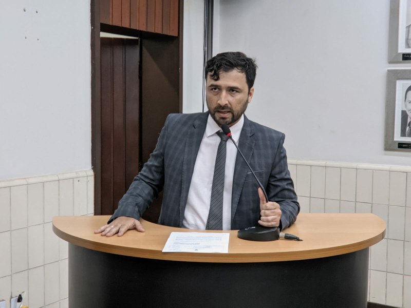 Câmara de Cáceres aprova projeto que autoriza porte de spray de pimenta para defesa pessoal feminina