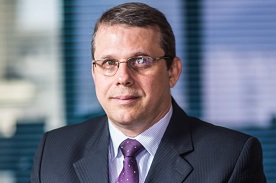 Inteligência Artificial deixa de ser tendência e se torna essencial na advocacia