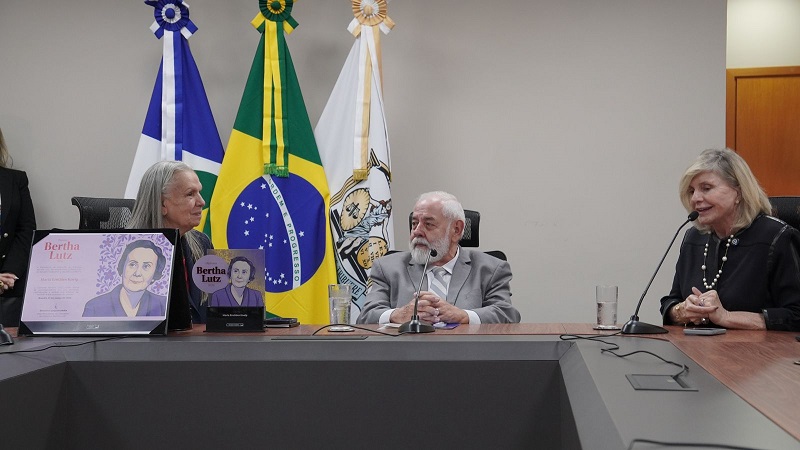 MÉRITO NACIONAL: Desembargadora Maria Erotides recebe reconhecimento do Senado com Diploma Bertha Lutz pela atuação em defesa das mulheres