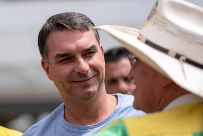 Flavio chega em MT com promessas de campanha confusa, destaca peso da econômico da região para o agronegócio