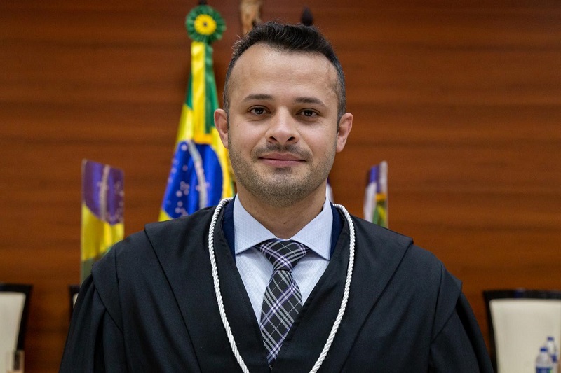 Juiz Anderson Fernandes Vieira assume Zona Eleitoral de Mirassol D’Oeste