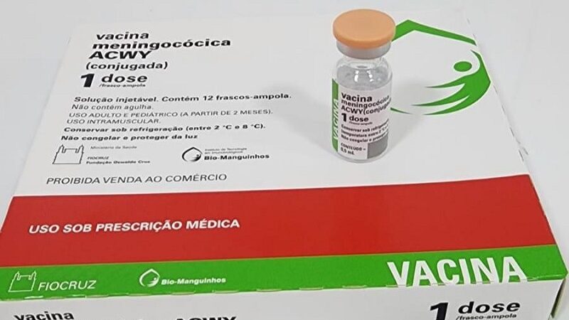 SES esclarece que SUS não oferta vacina contra meningite do tipo B