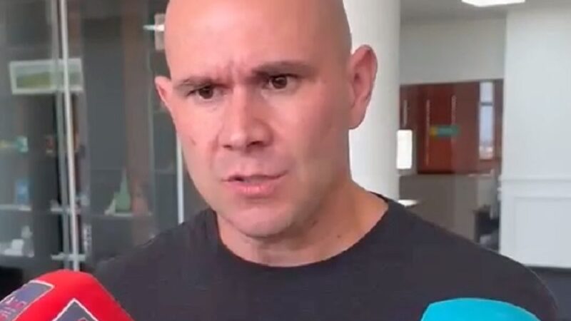 Ex-secretário de educação desmente Abilio,que a pasta teria enfrentado problemas financeiros que resultaram em atrasos com fornecedores