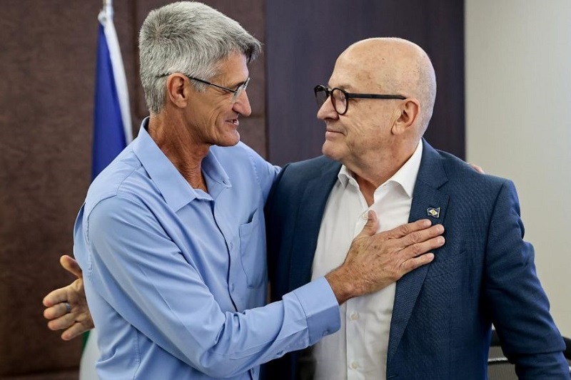 Pivetta assina decreto e fará repasse de R$ 36 milhões a cidades de MT
