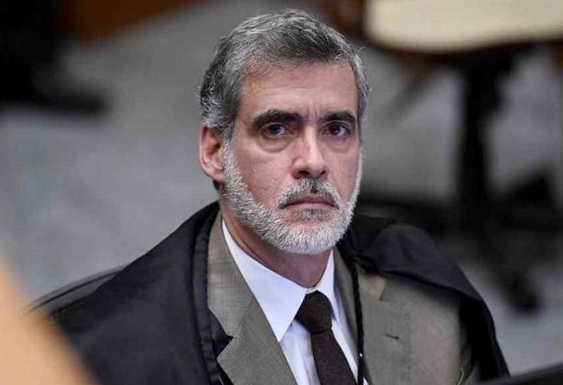 Relator identifica habeas corpus com erros e alucinações criadas por IA e, após ouvir advogado, determina comunicação à OAB