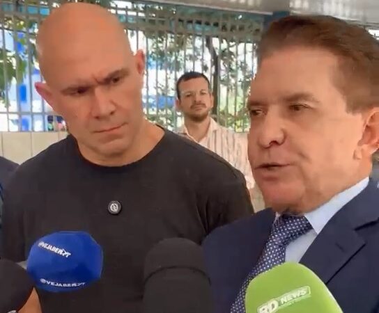 Conselheiro TCE Sérgio Ricardo sai em defesa de Abilío sobre o suposto rombo de 80 milhões na educação