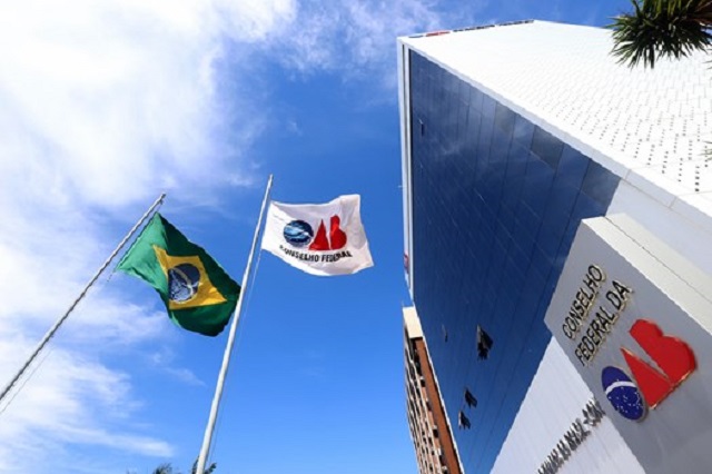 Comissões da OAB criticam protesto de dívida tributária já garantida