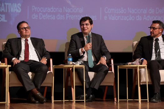 Conferência aborda litigância abusiva e reforça papel indispensável da advocacia no acesso à Justiça