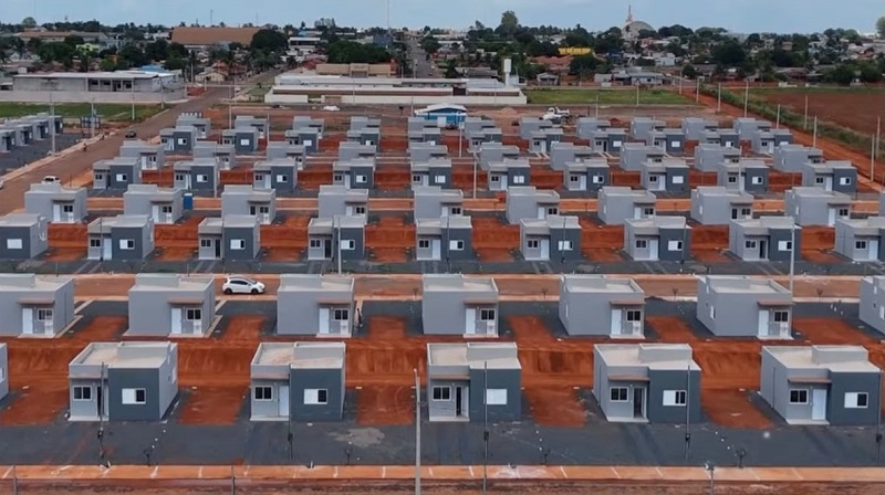 Mais 96 moradias são entregues em MT com 18 meses antes do prazo