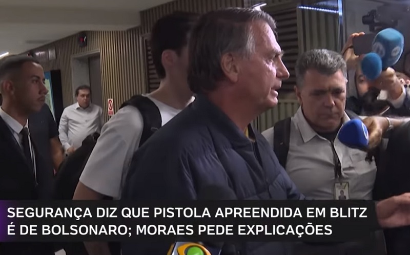 Segurança de Bolsonaro diz que pistola 9mm apreendida em blitz da PMDF é do ex-presidente