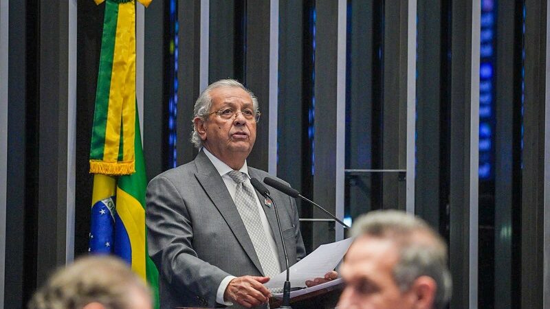 Justiça manda Jayme interromper atividades em fazenda desmatada