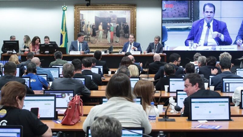 Mudanças no Código de Trânsito incorporam propostas da CNC e dos Sindicatos do setor