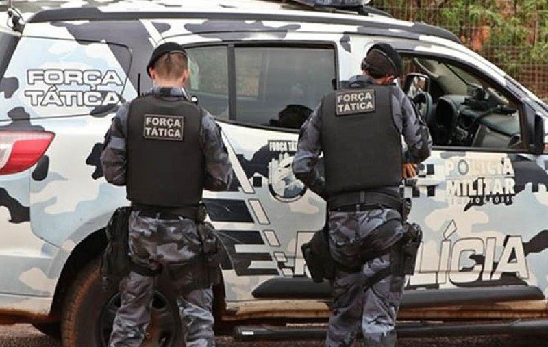 Força Tática prende suspeito em flagrante após roubo de celular em Cuiabá