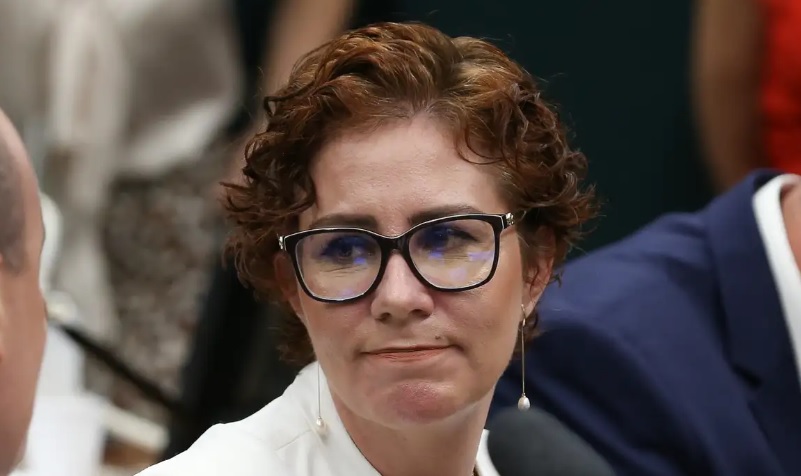 RESPOSTA AO ATAQUE: STF rebate acusação italiana de parcialidade no julgamento de Carla Zambelli