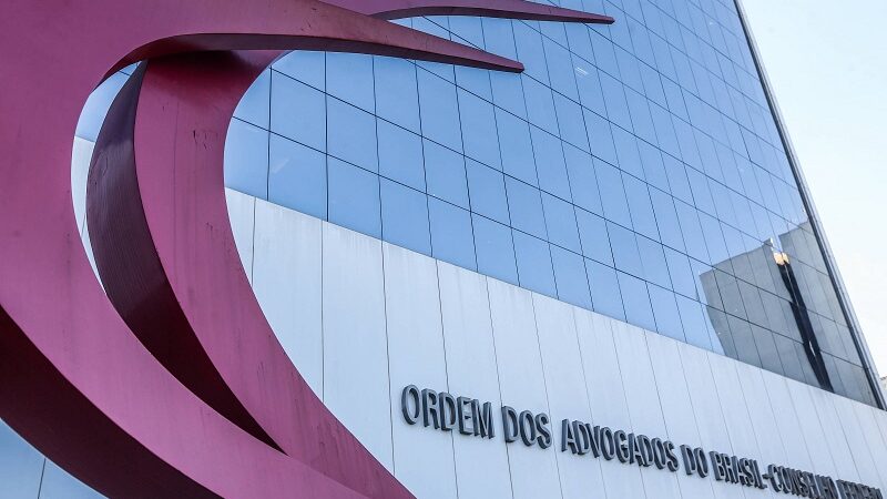 Sancionada lei que torna expressa a natureza alimentar dos honorários advocatícios