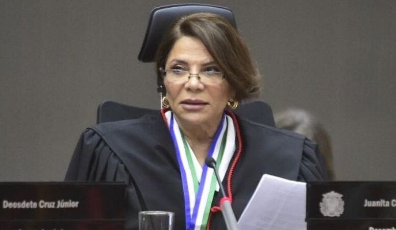 TJ mantém ação contra advogado e nega retirar tornozeleira