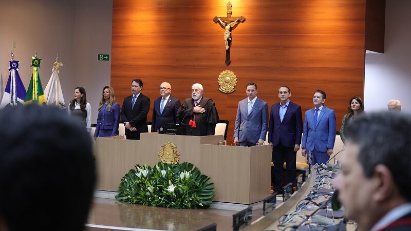 Novos desembargadores tomam posse e passam a integrar a Corte do TJMT