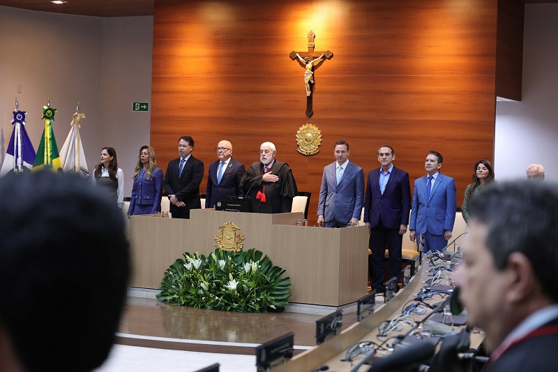 Novos desembargadores tomam posse e passam a integrar a Corte do TJMT