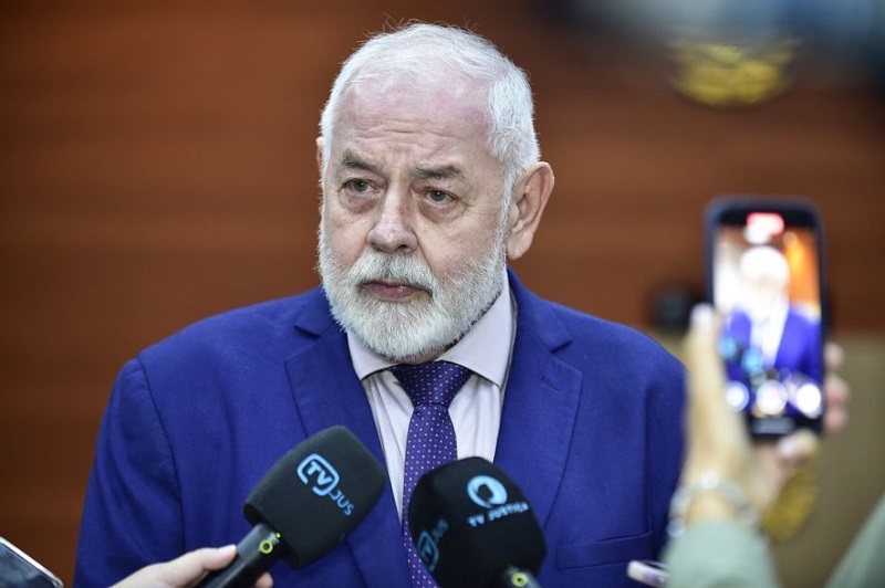 Situação de calamidade financeira e fiscal : TJ manda bloquear contas da Prefeitura por dívida de precatórios