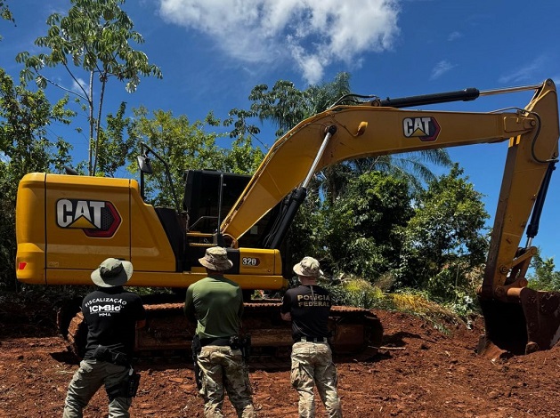 Apreensão e perda de maquinário usado em crime ambiental não dependem de má-fé do proprietário