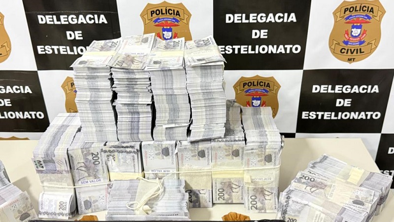 Polícia Civil incinera mala com R$ 10 milhões em notas falsas em Cuiabá