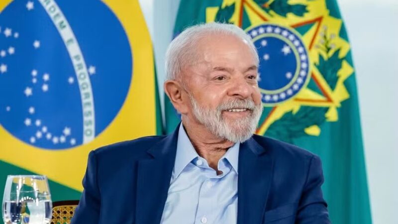 Governo anuncia R$ 18,5 bi em crédito para setores afetados por tarifa dos EUA e conflitos