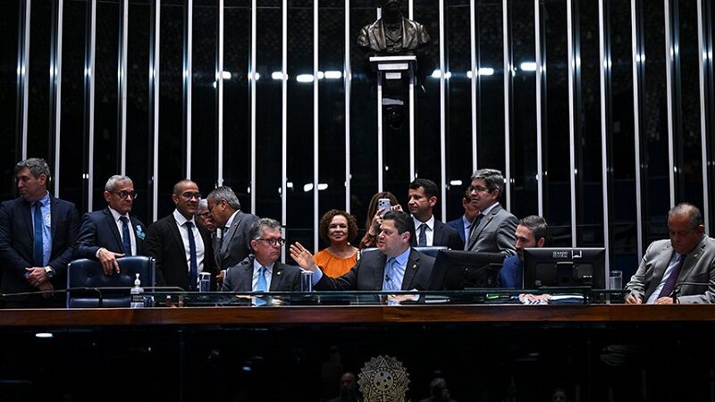 Aprovada venda de spray de pimenta para segurança de mulheres