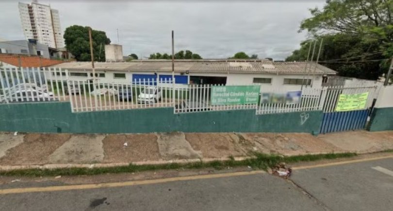 Criança levou quatro sachês de veneno de rato para escola, causou a internação dela e de outros seis colegas.