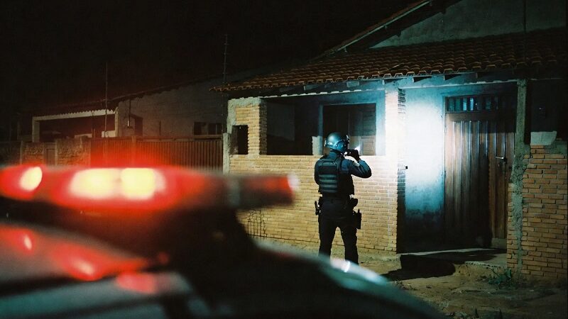 COMBATE À VIOLÊNCIA – Polícia Militar prende suspeito de esfaquear vítima após invasão de residência em Cuiabá