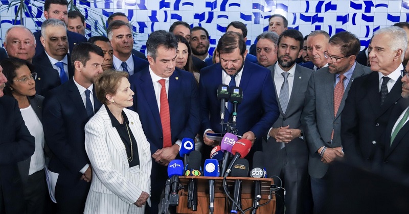 QUEM MANDA MAIS: Divergências com partidos expõem limites legais da autonomia das federações