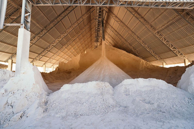 INSUMOS – Fertilizantes mais caros elevam custo da safra e fazem calcário ganhar importância em Mato Grosso