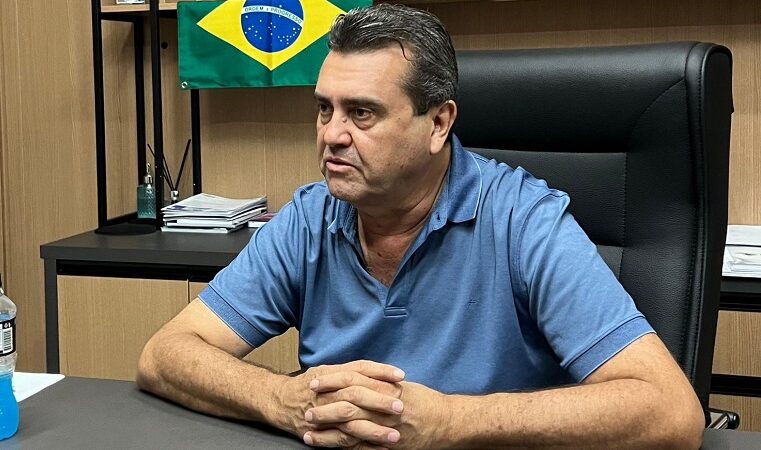 Prefeito do PL rejeita Wellington e declara apoio a Pivetta com respeito ao partido e a Ananias ; vídeo