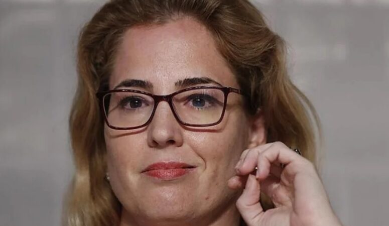 DERROTA DO LAVAJATISMO: CNJ afasta juíza Gabriela Hardt de suas funções por dois anos