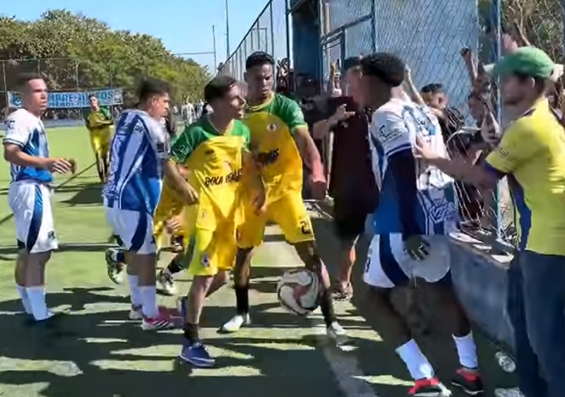 O PAU QUEBROU NA FINAL DA COPA DA AMIZADE ENTRE ATLÉTICO CANNABIS VS SEMPRE JUNTOS