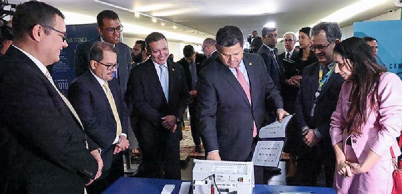 Presidentes do TSE e do Senado Federal defendem a confiança no processo eleitoral