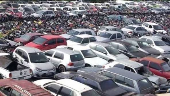 Proprietários de veículos apreendidos em Cuiabá que vão à leilão, tem 30 dias para ser recuperados