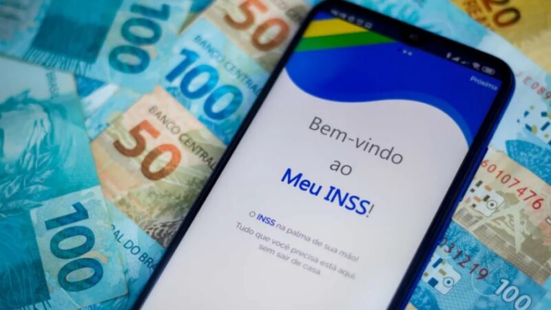 Brasileiros recebem alerta e não devem sacar o pagamento do INSS