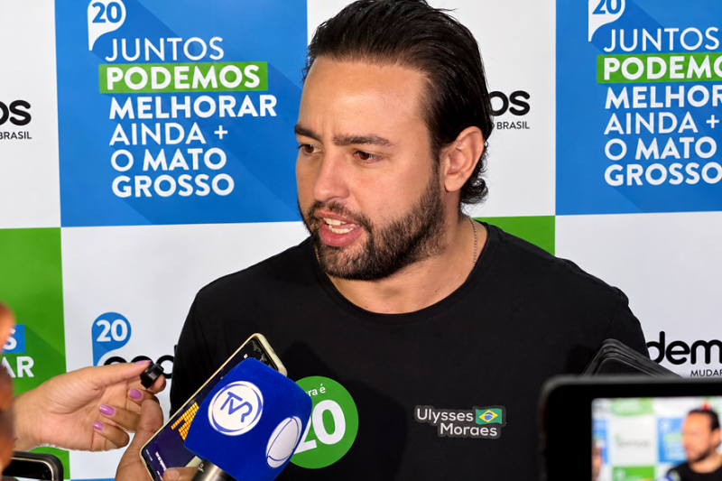 Juiz manda investigar blogueiro candidato por expor alunos da UFR