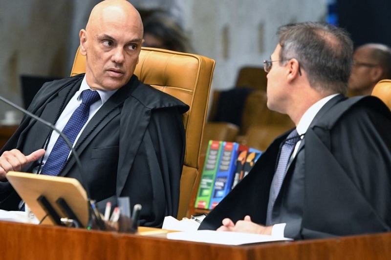 Moraes e Mendonça batem boca e quase chegam às vias de fato