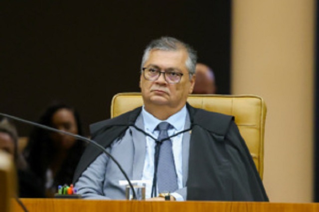 CASO DA PADROEIRA- Dino derruba decisão e libera post de Tabet sobre Nossa Senhora Aparecida