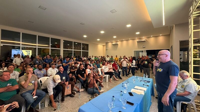 ALIANÇA NO INTERIOR : Mais de 100 vereadores do Araguaia declaram apoio à reeleição de Pivetta