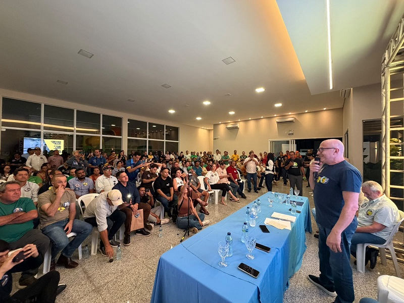 ALIANÇA NO INTERIOR : Mais de 100 vereadores do Araguaia declaram apoio à reeleição de Pivetta